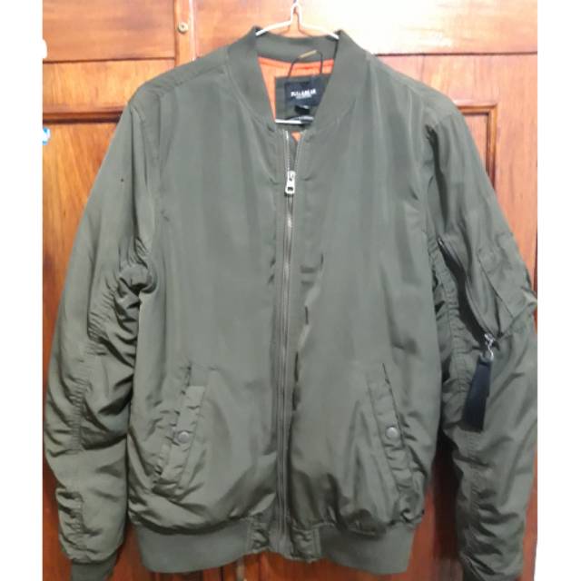 Jaket bomber pull & bear