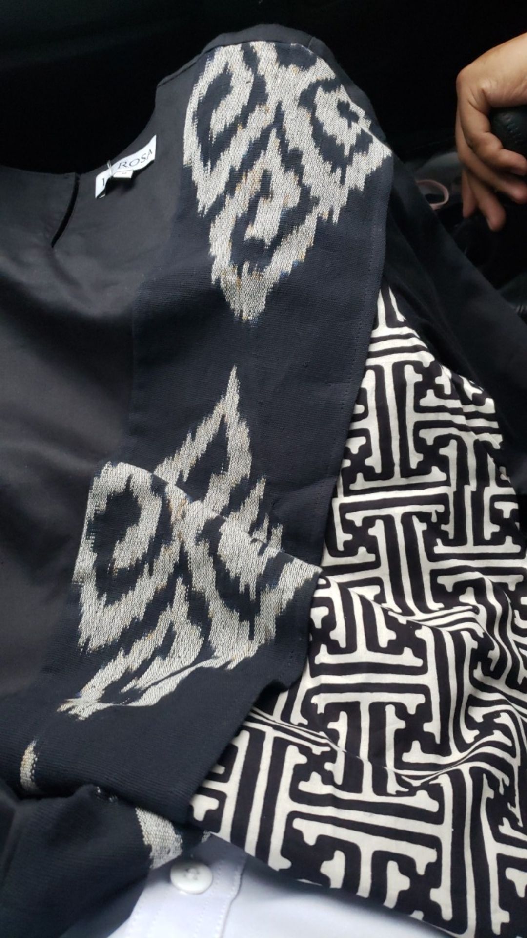Atasan Batik Susie Black