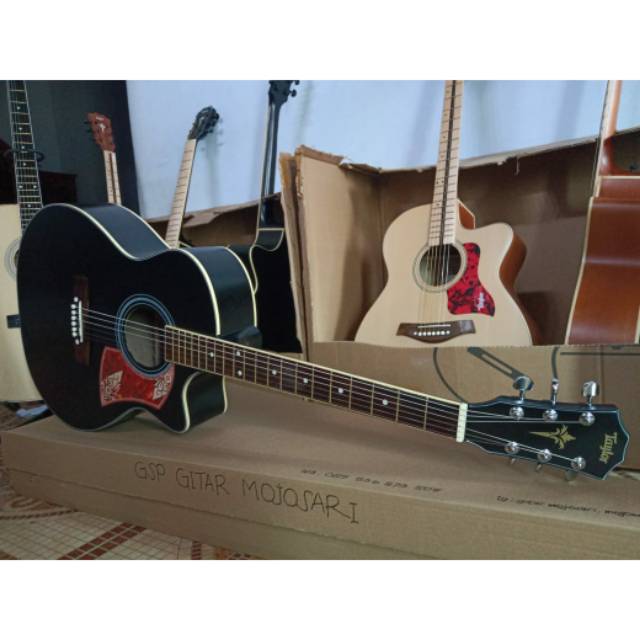 Gitar taylor/taylor/Gitar/Gitar custome/Gitar akustik/gitar tanam besi/gitar murah