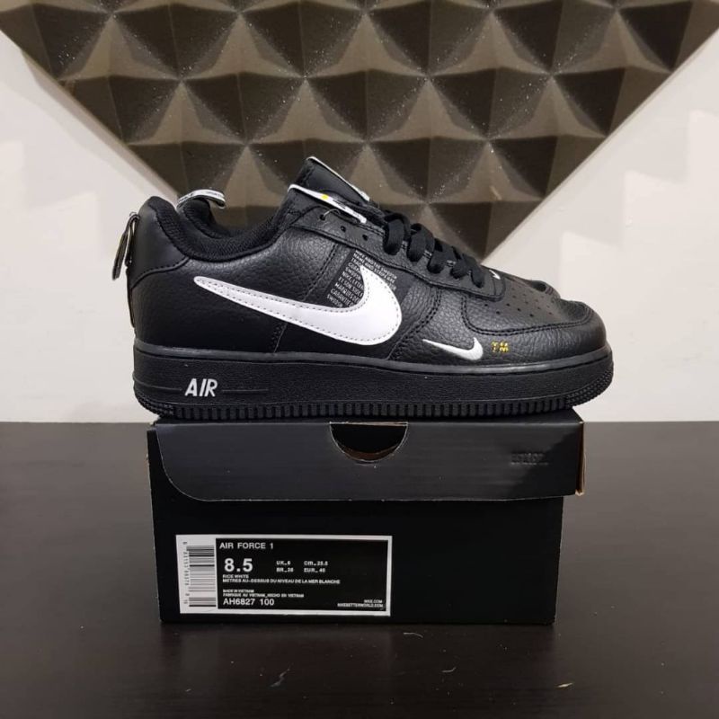 nike lv8 black
