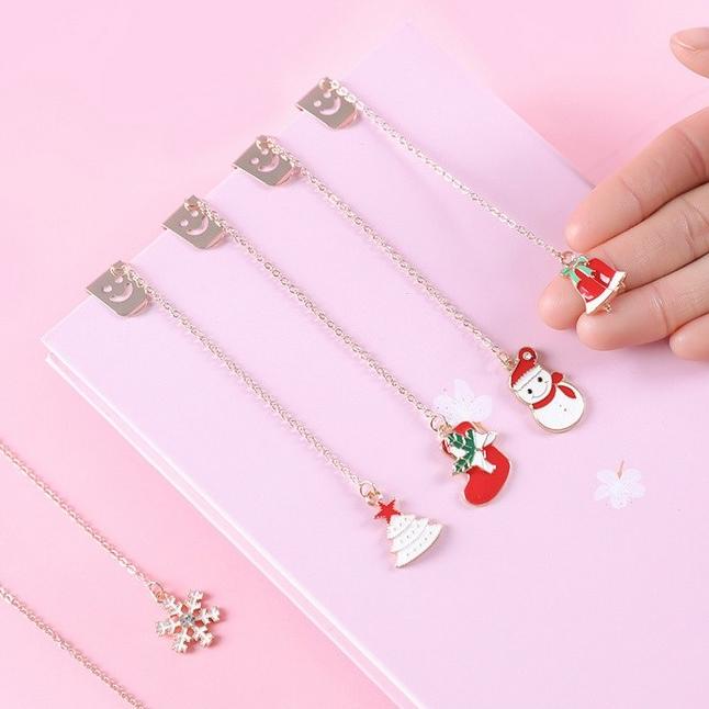 

PEMBATAS BUKU RANTAI NATAL MERRY CHRISTMAS - SNOWFLAKE