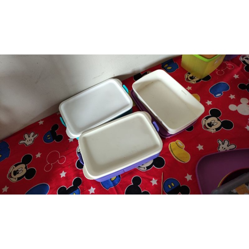 Paket kotak makan Besar 900ml Tupperware second
