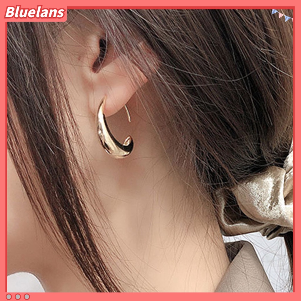 1 Pasang Anting Hoop Geometris Arc Ringan Indah Gaya Minimalis