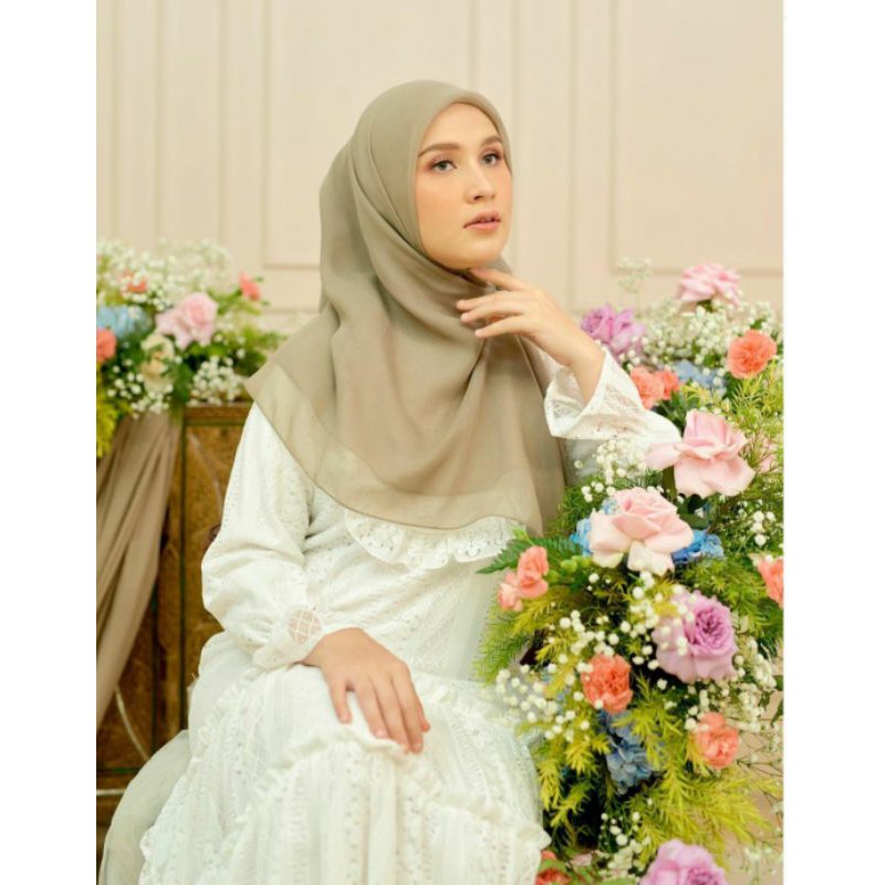 PARIS UWI / PARISNYA UWIK/ nhs.looks x dwihanda