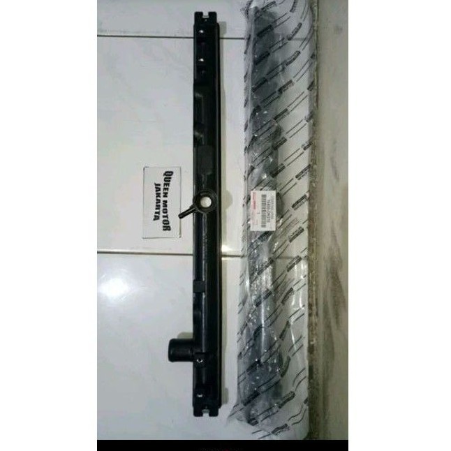 UPPER TANK RADIATOR COVER RADIATOR ATAS UPPER INNOVA BENSIN