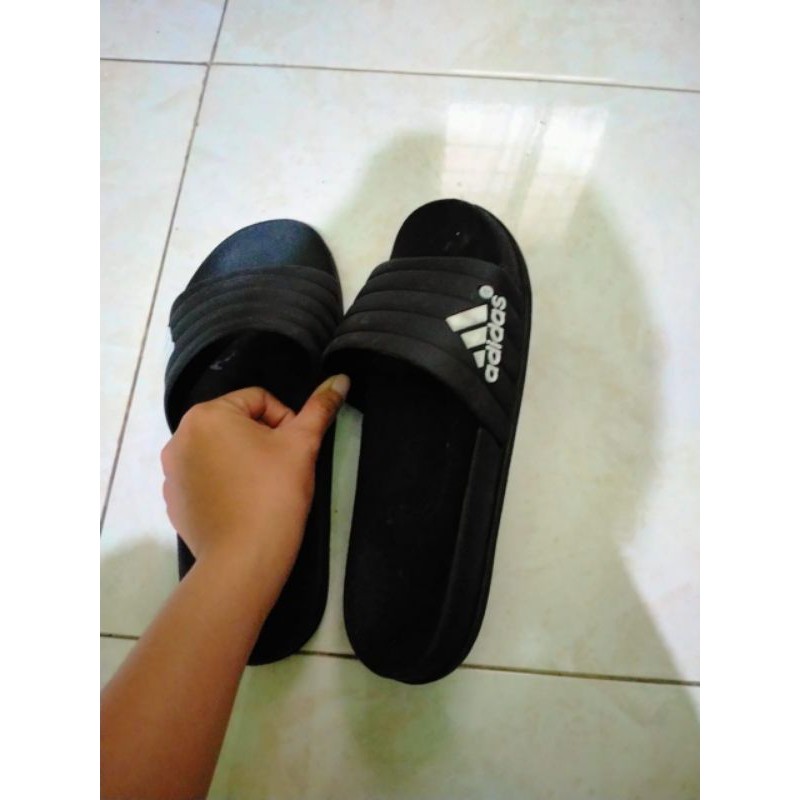 sandal karet wanita adidas