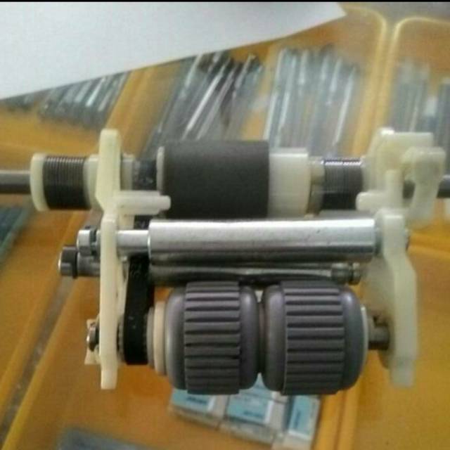 Sparepart mesin fotocopy Penarik kertas adf canon