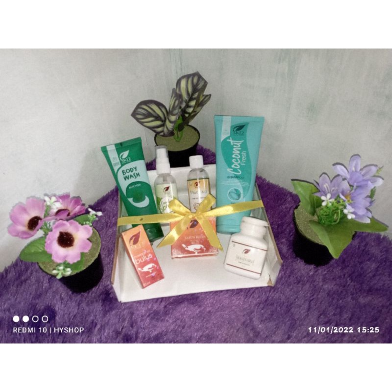

Hampers/hadiah/kado/Produk sr12/HyShop/BakulSt12