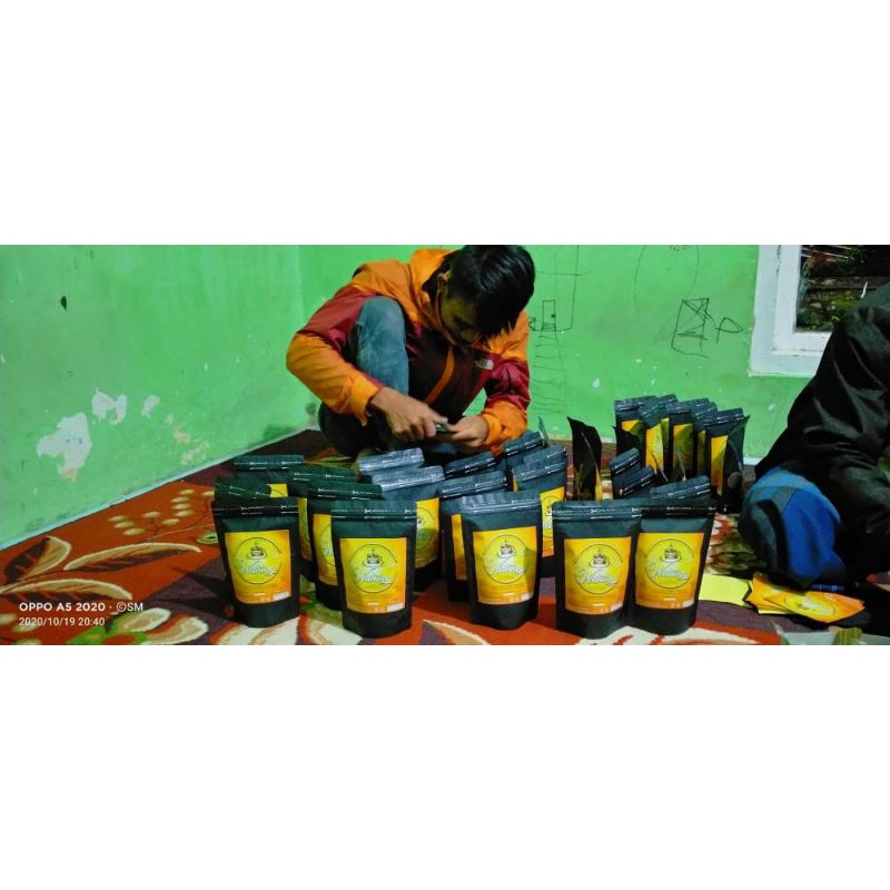 

Watang Coffee bubuk murni kopi yg dipetik ceri