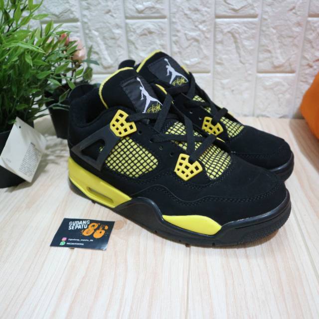 yellow 4s thunder