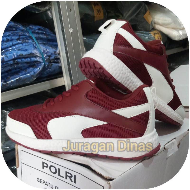 Sepatu olahraga jatah polri polisi running