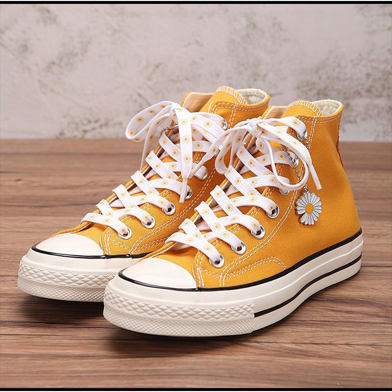 TALI SEPATU FASHION SNEAKERS UNISEKS KEYCHAIN BUNGA DAISY