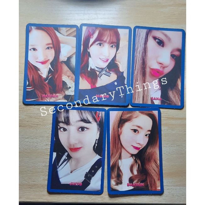 [OFFICIAL] TWICE Nayeon Momo Sana Jihyo Dahyun Signal Blue ver A Photocard