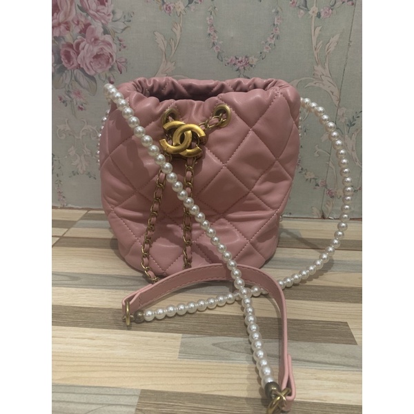 tas preloved chanel strap pearl pink