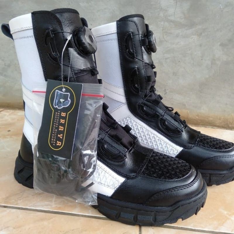 sepatu pdl provost tali putar