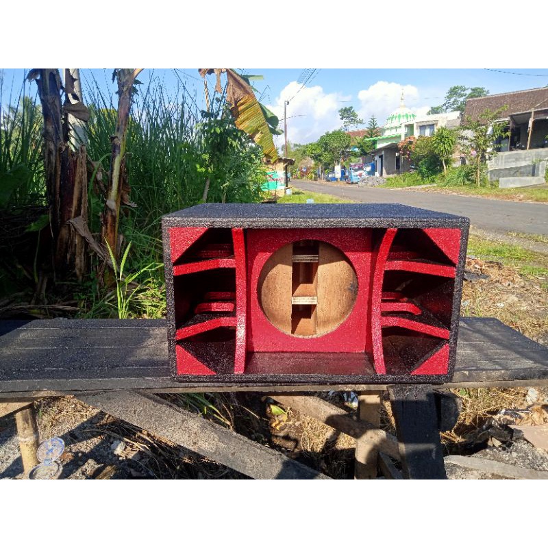 

Box V-Bin Max 8inc