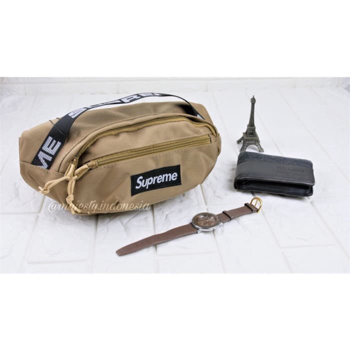 TAS SELEMPANG SUPREME SS18 / WAISTBAG SUPREME / SLINGBAG PRIA - CREAM