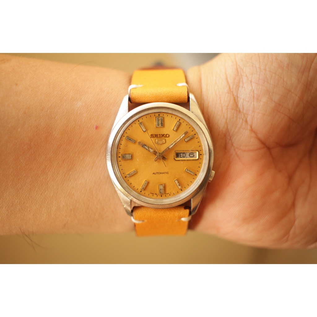 Preloved Jam Seiko 5 Gold ref 7009 marker block gold