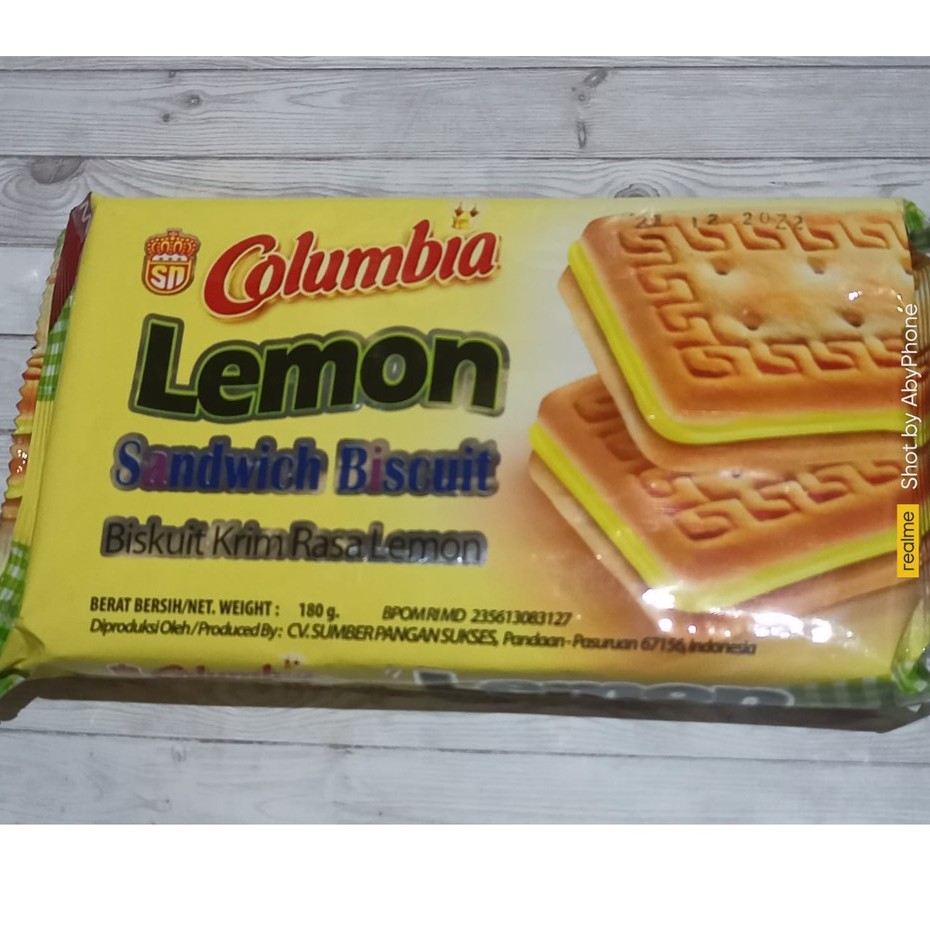 

Columbia Lemon Sandwich Biscuit 180 Gram