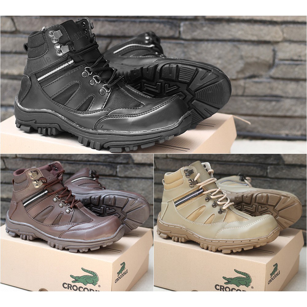 Crocodile Boots Armor Safety Boots Sepatu Pria Outdor Turing Hiking Bikers