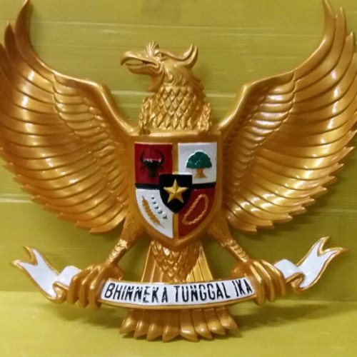 Patung Lambang Garuda Pancasila 50 x 35 cm - Hiasan Dinding Lambang - Fiber Lambang Negara Burung Ga