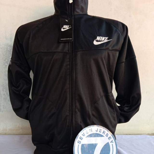 Jaket Pria Nike Sport Hitam
