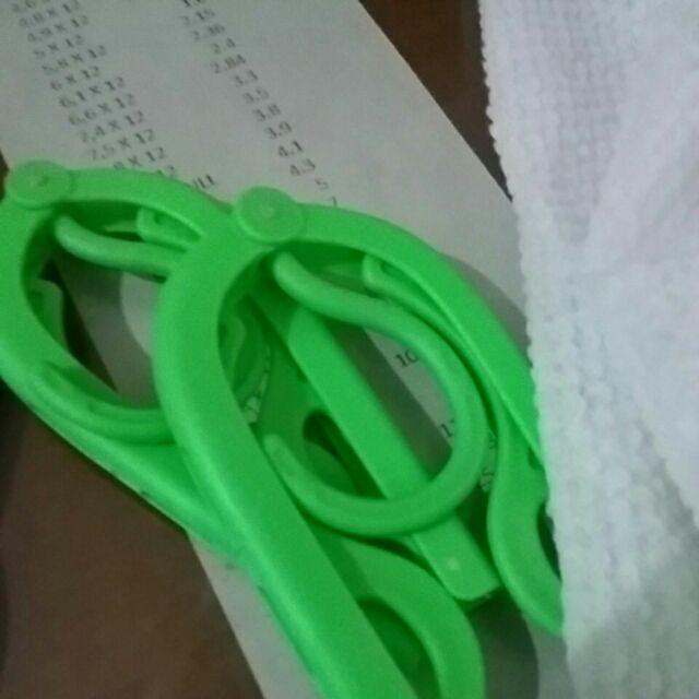 (30gr)hanger Lipat Portable Gantungan Baju Lipat