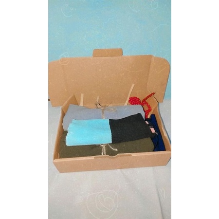 

Hampers Hijab | Hampers Ultah |Hampers Birthday | Hampers Wisuda