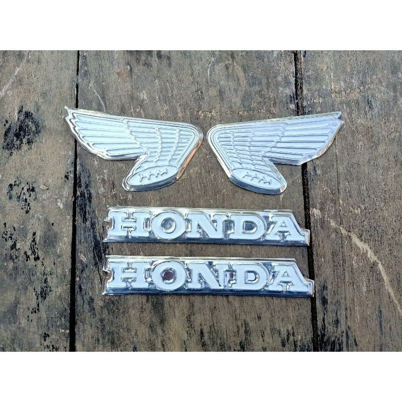 Jual Emblem Tangki Cb Gelatik Warna Putih Krom Dan Hitam Shopee Indonesia