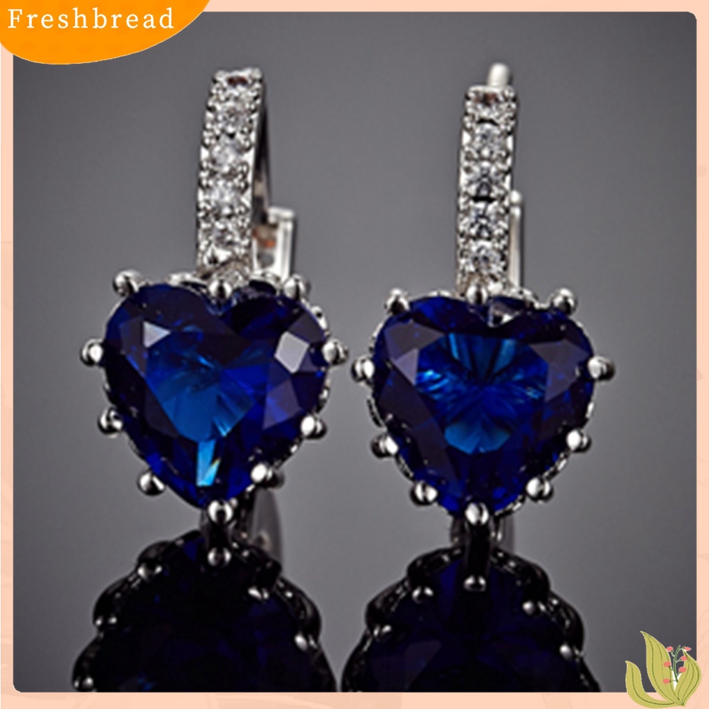 【Fresh】Women's 18K White Gold Plated Sapphire Blue Crystal Heart Leverback Earrings