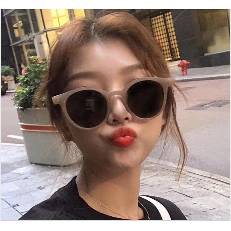 【CT】［Bayar di Tempat］Korean Fashion Kaca Mata Bulat Plastik Kacamata  Wanita/Pria Sunglasses