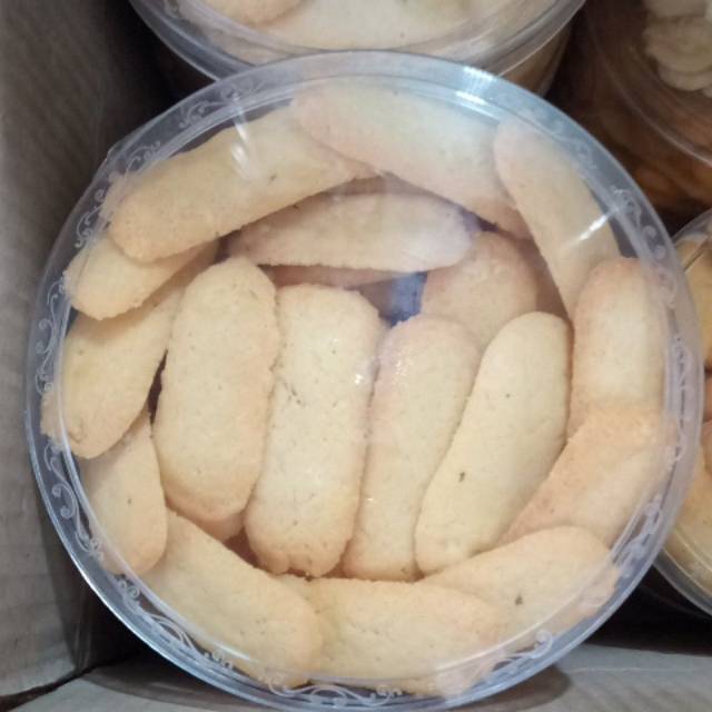 

KUE LIDAH KUCING KUE LEBARAN