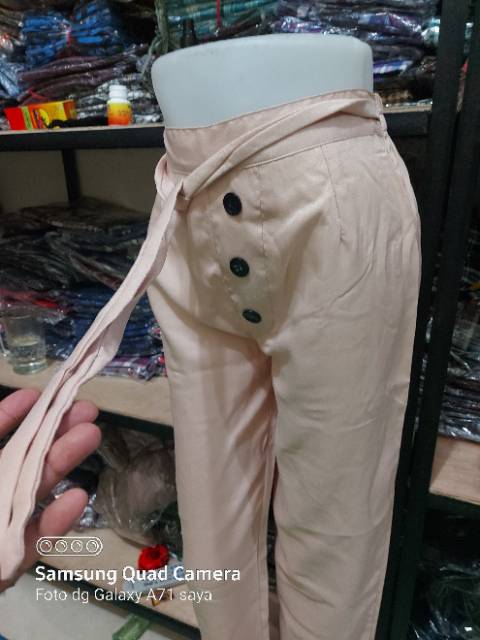 1KG MUAT 6PCS | GEYN BASIC BUTTON PANTS CELANA KANCING FASHION HITS SELEBGRAM