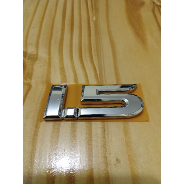 Jual Emblem Logo Tulisan Angka Original Cc Toyota Avanza Velos Xenia Original Shopee