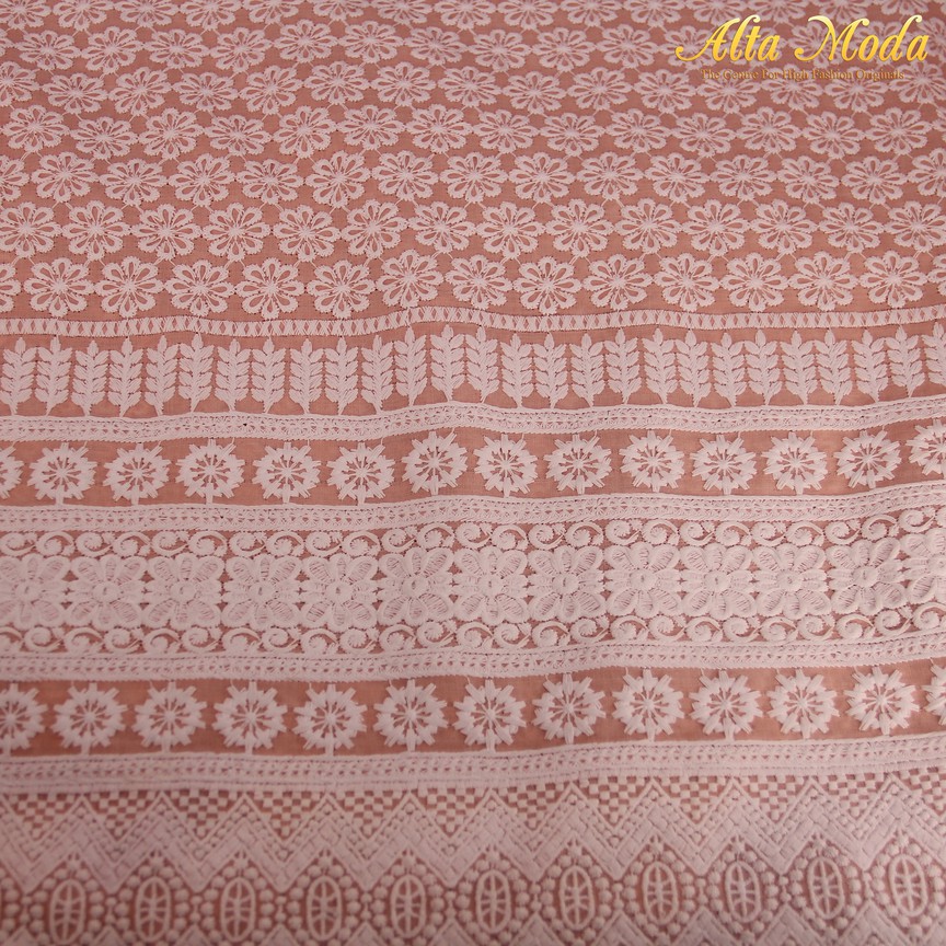 

Alta Moda Cotton Embroidery Salmon Motif Bunga Putih (1M)