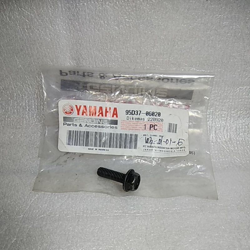 BAUT DUDUKAN BRAKET KOIL SAYAP BAWAH BEHEL BELAKANG BOLT FLANGE DEEP WR155 95D37-06020 original