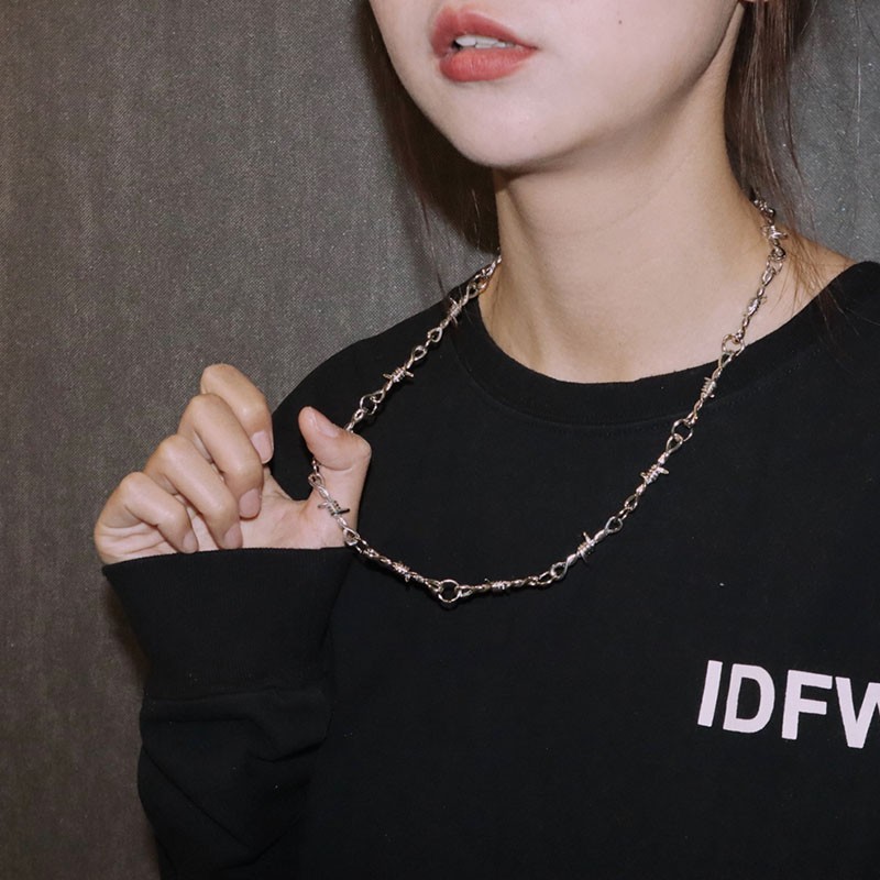 Kalung Rantai Desain Duri Gaya Hip Hop Untuk Pria / Wanita