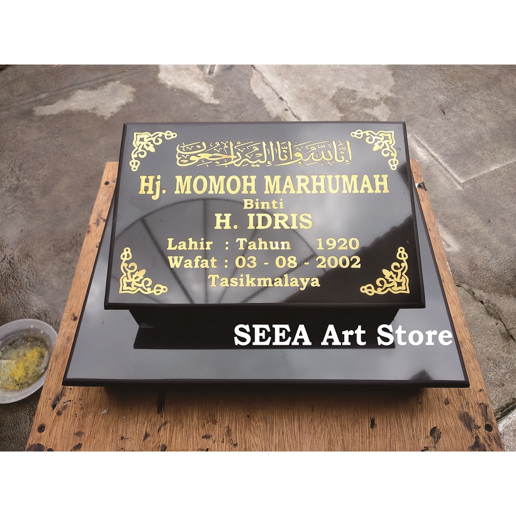 BATU NISAN MAKAM MAESAN FULL GRANIT TILE TOGA HITAM/PUTIH JAHUL MURAH + PACKING KAYU