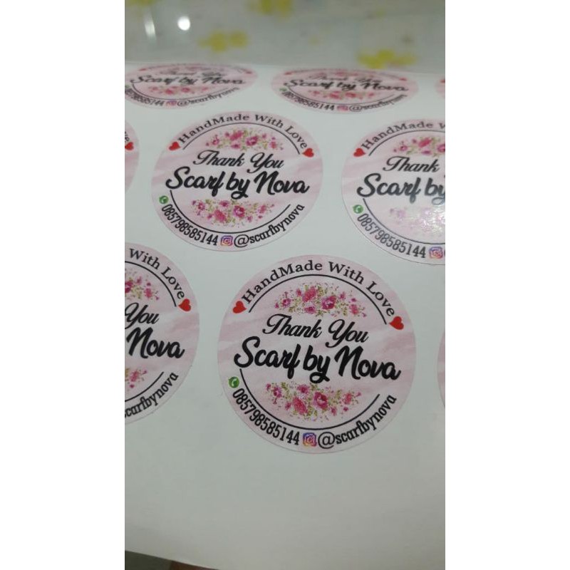 

Stiker custom lingkaran kotak atau apapun