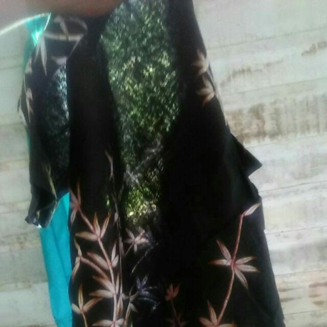 Terbaru Maura Couple Sania Ruffle Batik Couple Ori Ndoro Jowi / Gamis Batik Couple Murah