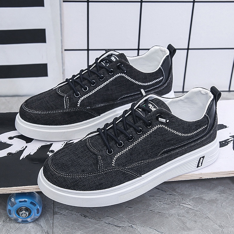 Mainland Sepatu Sneakers Kanvas Sepatu Pria Fashion Casual Outdoor MC306