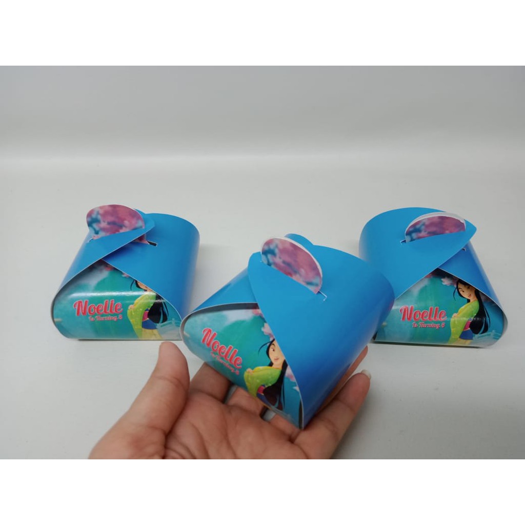 

Candy Box Karakter Princess Mulan / Kotak Permen Karakter Princess Mulan