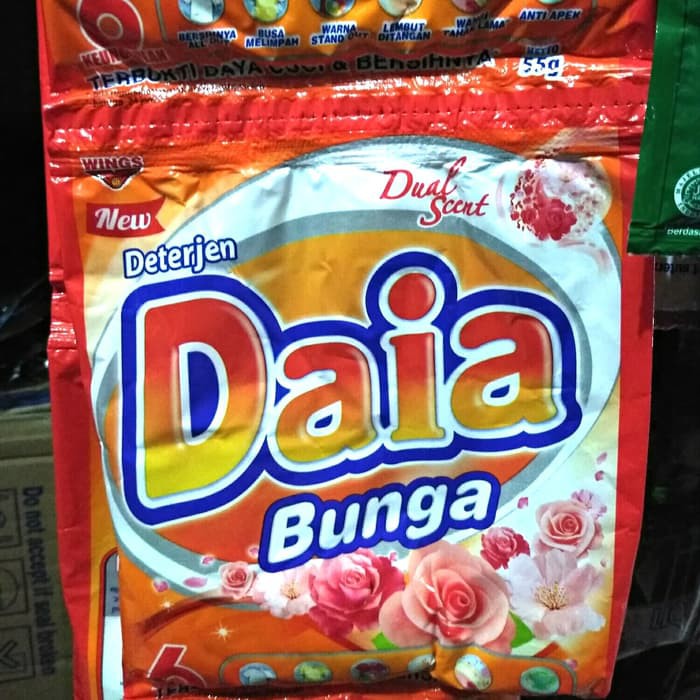 

Daia Bubuk Detergent Sensasi Bunga 50/55g