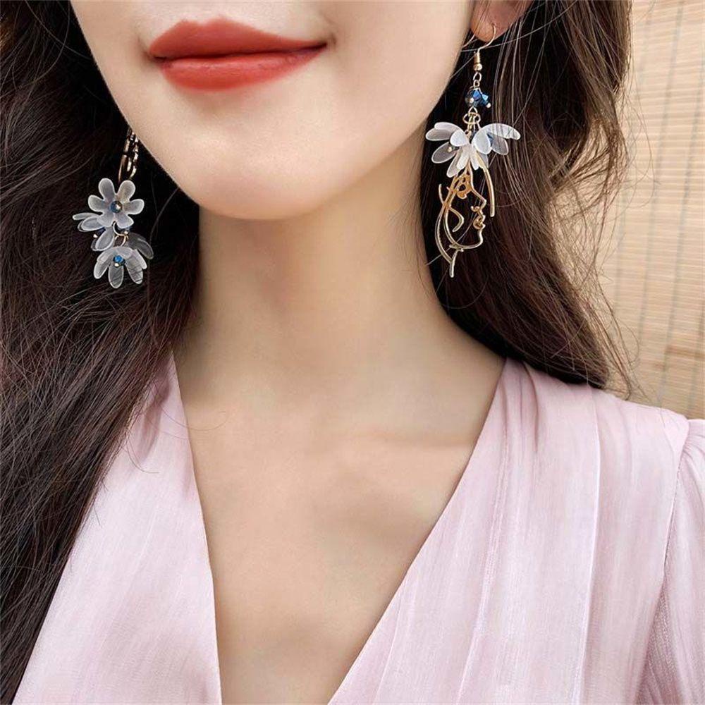 Lily Earring Jaket Hadiah Pesta Baru Perhiasan Fashion Anting Gantung Bunga