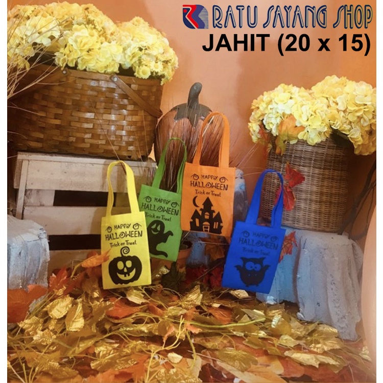 

TAS SPUNBOND HALLOWEEN 1 SET (4 PCS)
