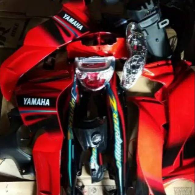 cover body Full body+ lampu jupiter z lama,merah hitam terlaris