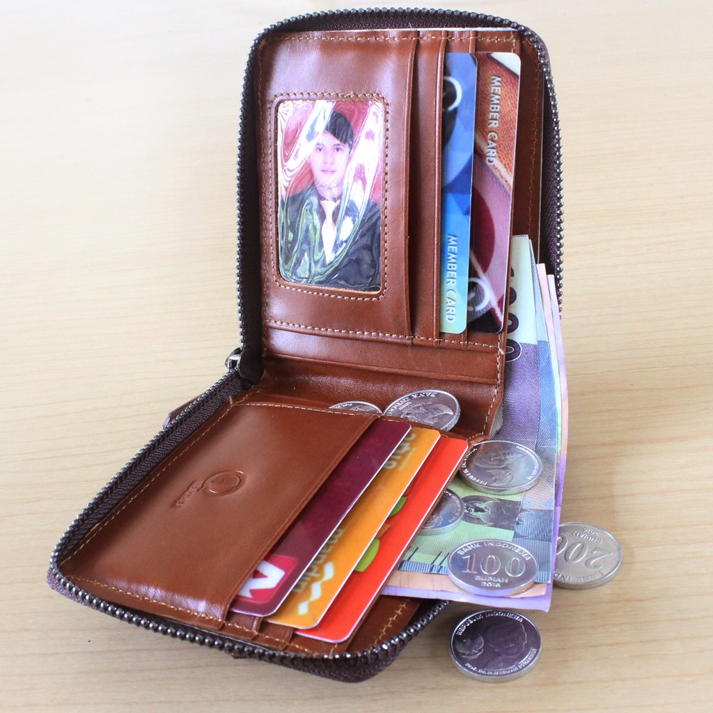 Dompet Pria Model Pendek Lipat Bahan Kulit Sapi Asli dengan Resleting+Holder Kartu - D005