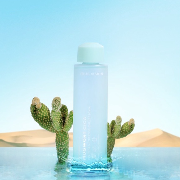True to Skin - Mugwort Cica Essence Toner 100ml