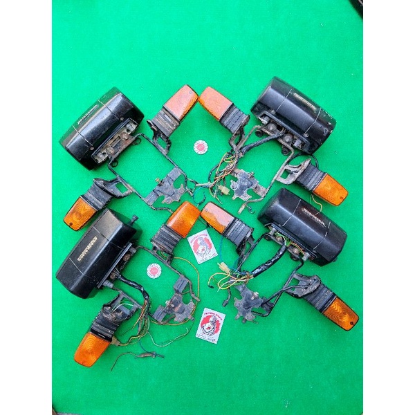 PANGKON BREAKET LAMPU DEPAN GL MAX SETT SPEEDOMETER SEIN RETING ORIGINAL