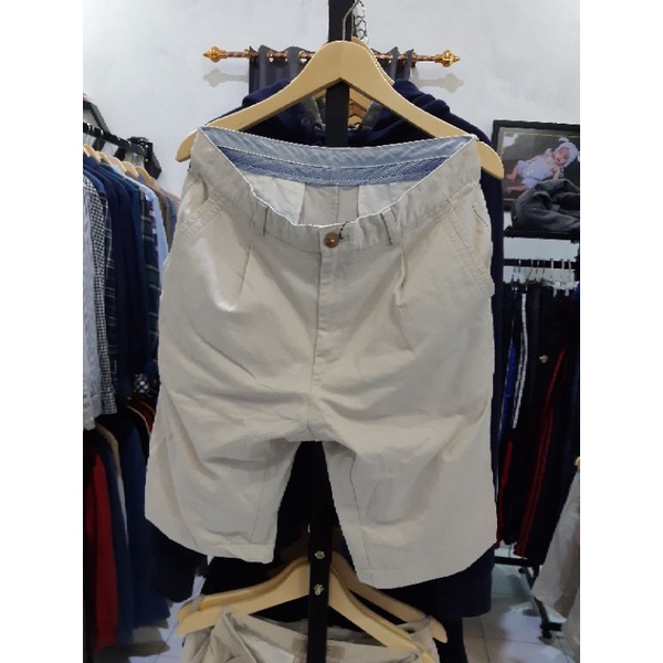 Celana pendek chinos Beanpole
